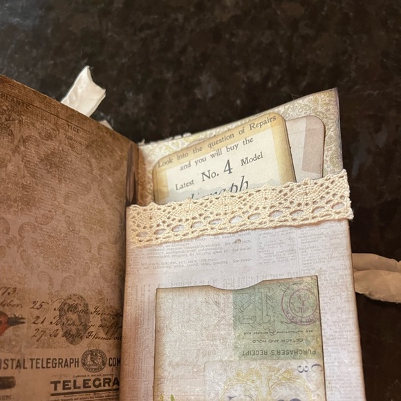 SOLD Mini Wallet journal SOLD - Picture 6 of 15